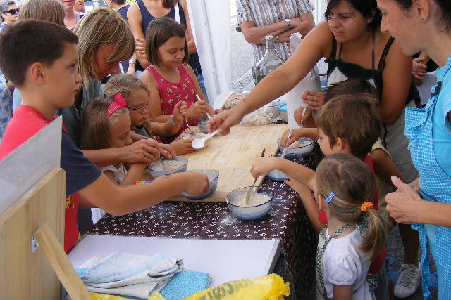 Laboratorio "Facciamo il pane"